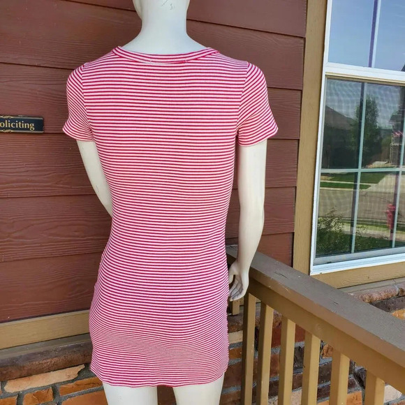 J Roberts Magenta Pink and White Striped Bodycon Mini Dress Size Medium NWOT - Picture 13 of 13
